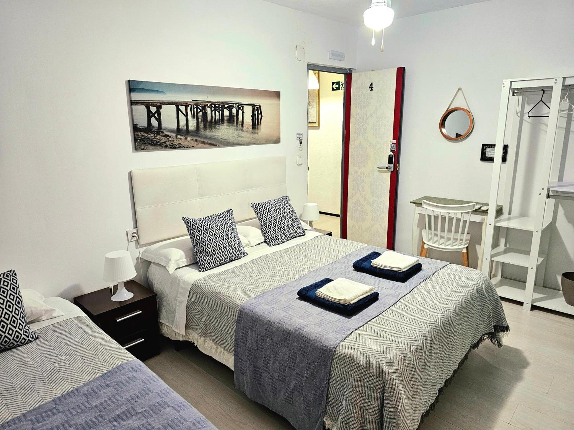 Centric Rooms Mercado Аликанте Екстериор снимка