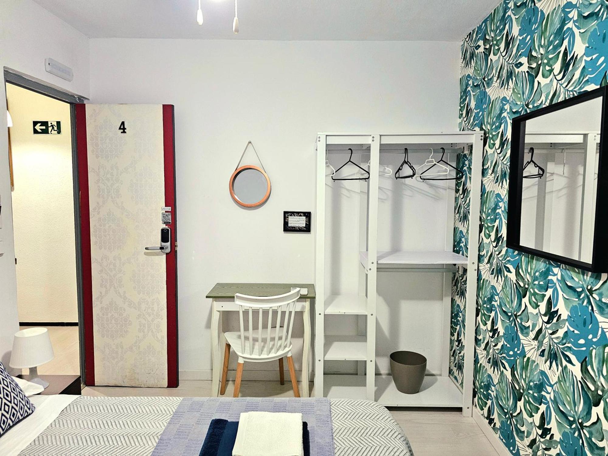 Centric Rooms Mercado Аликанте Екстериор снимка