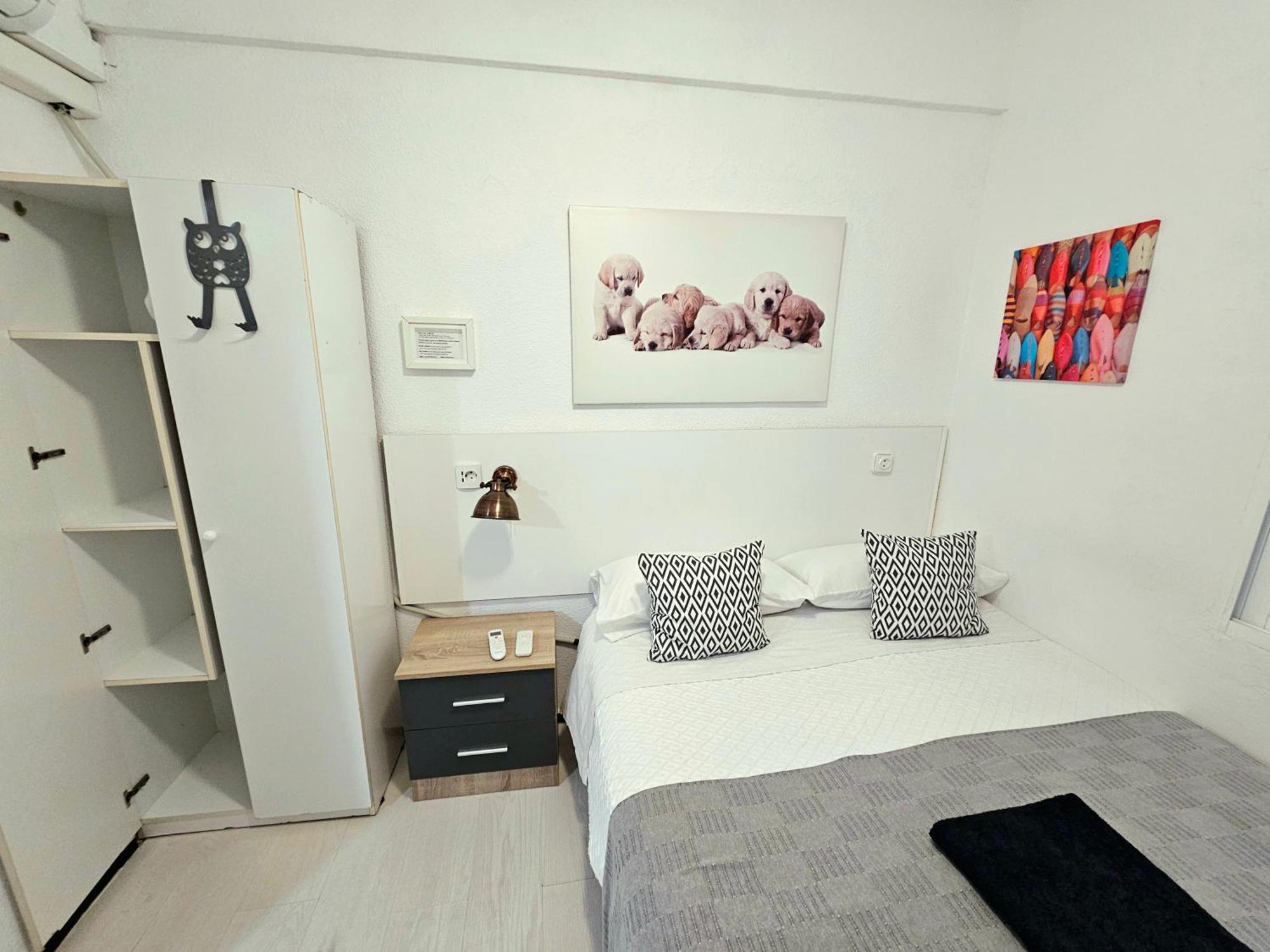 Centric Rooms Mercado Аликанте Стая снимка